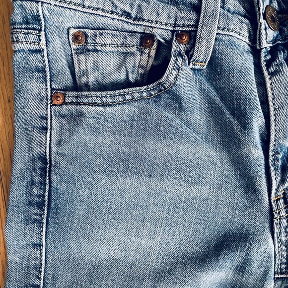 Levi’s - Picture 9 of 11